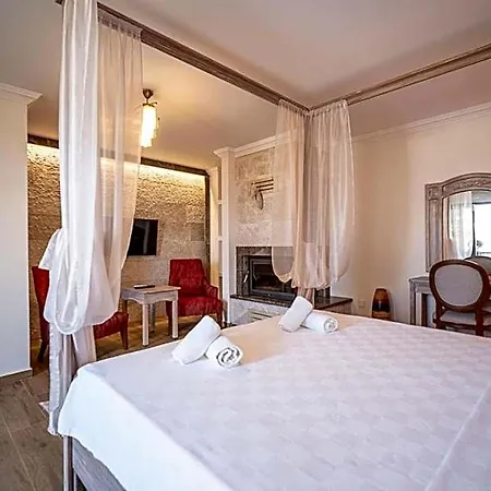 Lunas Alacati Otel Çeşme